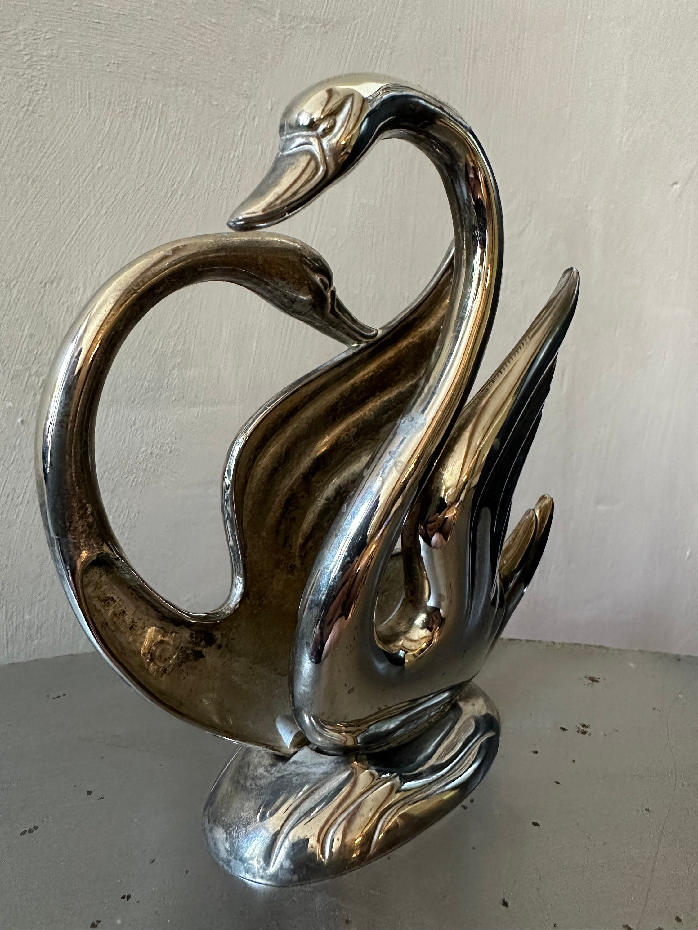 Serviettenhalter Aus Metall In Schwanenform – 2-teiliges Set In Antikgold, Handarbeit Für Den Esstisch (10x6x10 Cm)
