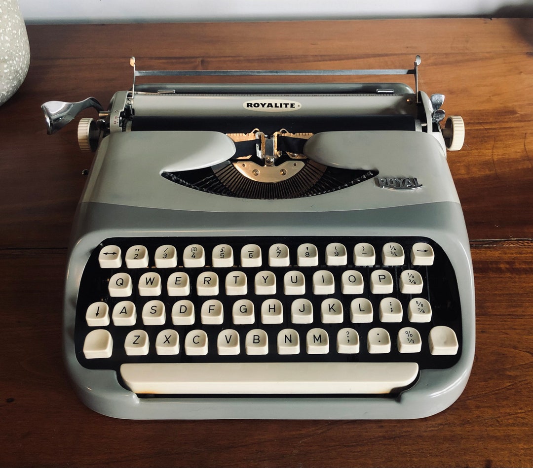 Stunning 1964 Royal Royalite 2 Tone Typewriter New Ribbon Etsy