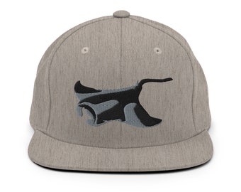 Manta Ray Snapback Hat, Ray Design hat, Shark, Ribbed hat Manta Ray Embroidery, Divers hat, Ocean cap , Manta Ray design Cap