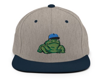 Hipster Frog Snapback Hat, tree frog hat, Hipster Frog, forest animal, animal graphic print, frog cap, frog wearing cap, green frog with hat