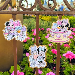 Parche de Minnie y Daisy - Parche de tazas de té de Disney. Parche de Daisy. Parche de helado de Minnie y Daisy de Disney. Parche del Reino Mágico: Mejores amigas.