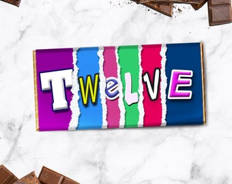 Barra de chocolate para el 12.º cumpleaños: envoltorio con diseño rasgado y novedoso