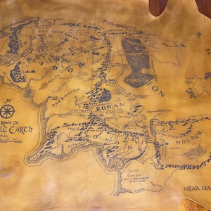 Mapa de la Tierra Media (cuero auténtico)
