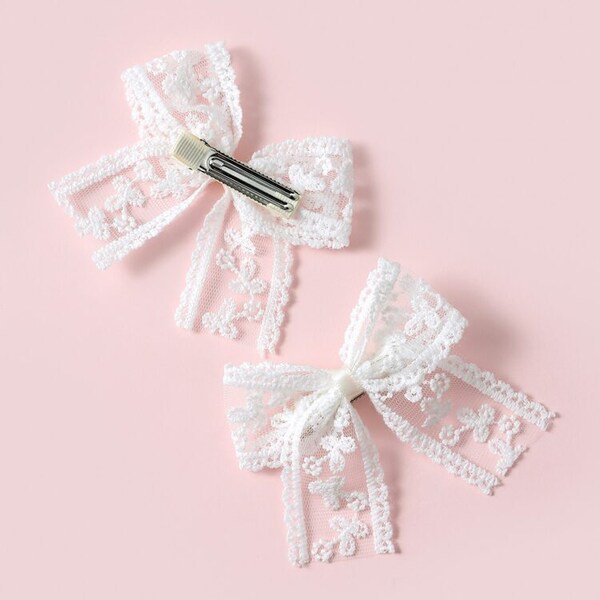 White Lace Hair Bow, Beige Toddler Girls Bow Decor Hair Clip Baby hair bow handmade lace ribbon wedding flower girl bridesmaid christening