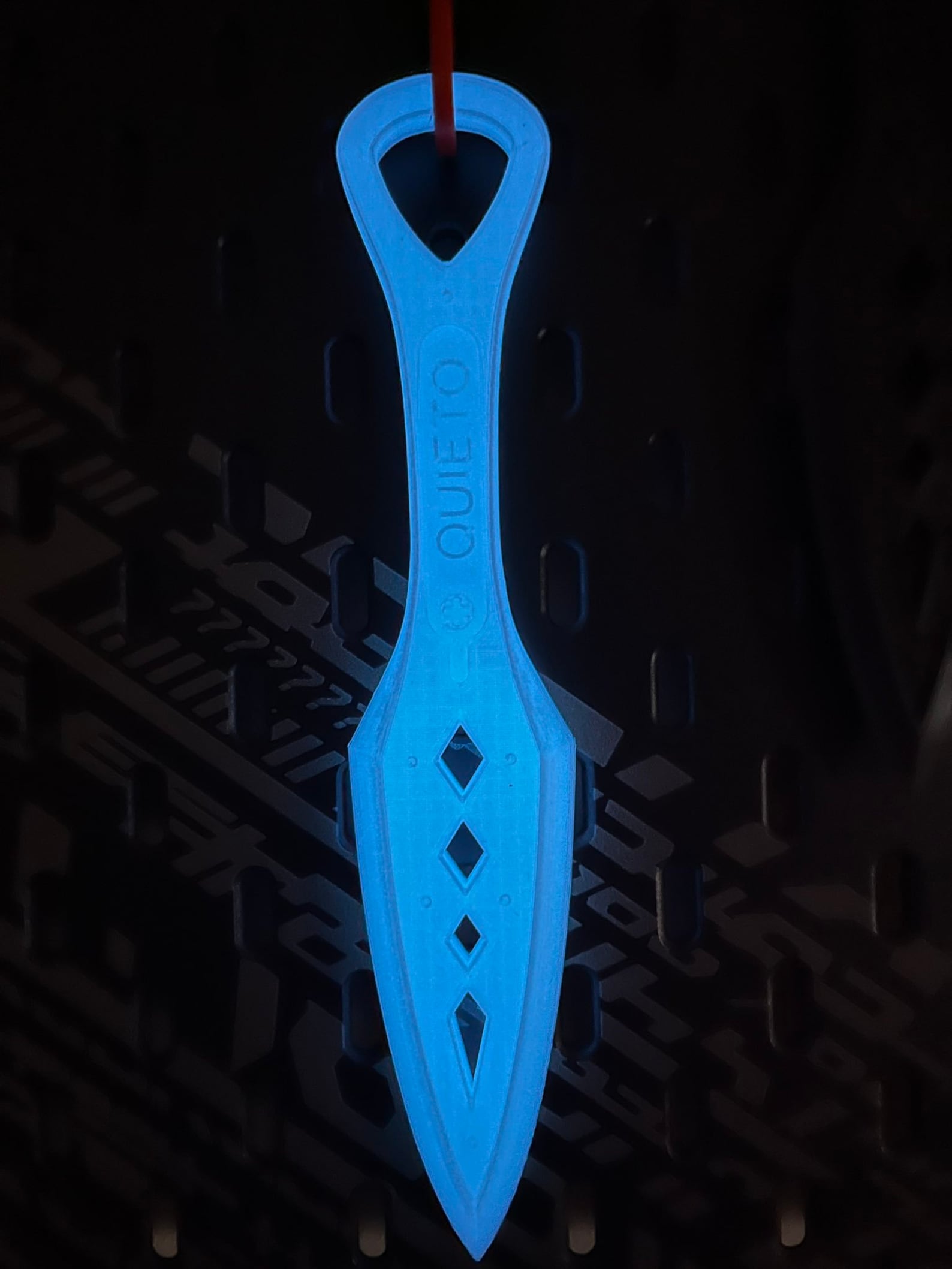 Glowing Wraith Kunai Apex Legends Heirloom Etsy