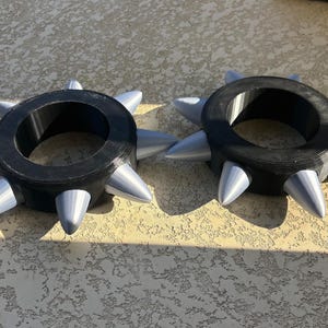 Conjunto de puños con pinchos para fursuit personalizado (Leer descripción)