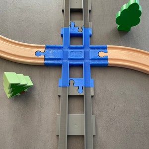 Kombinierte Kreuzung für die Holz und Duplo Eisenbahn