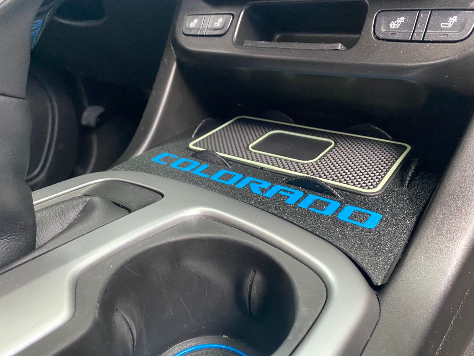 Chevy colorado interior accessories discount