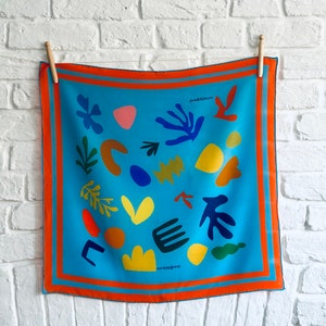 Exquisite Handcrafted Silk Scarves - Luxury Women's Fashion Accessories - Unique Gifts