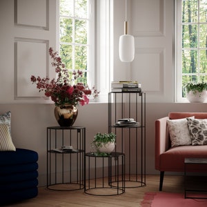 Steel Plant Stand: Industrial Style Circle Shelf