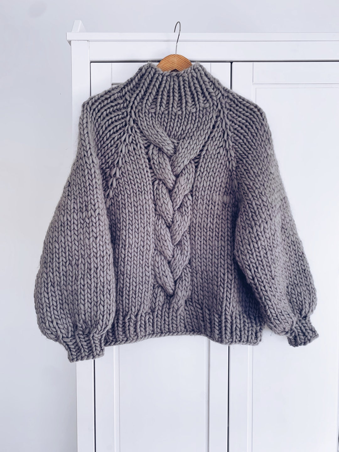 Kat's Chunky Cable Jumper Knitting Pattern - Etsy
