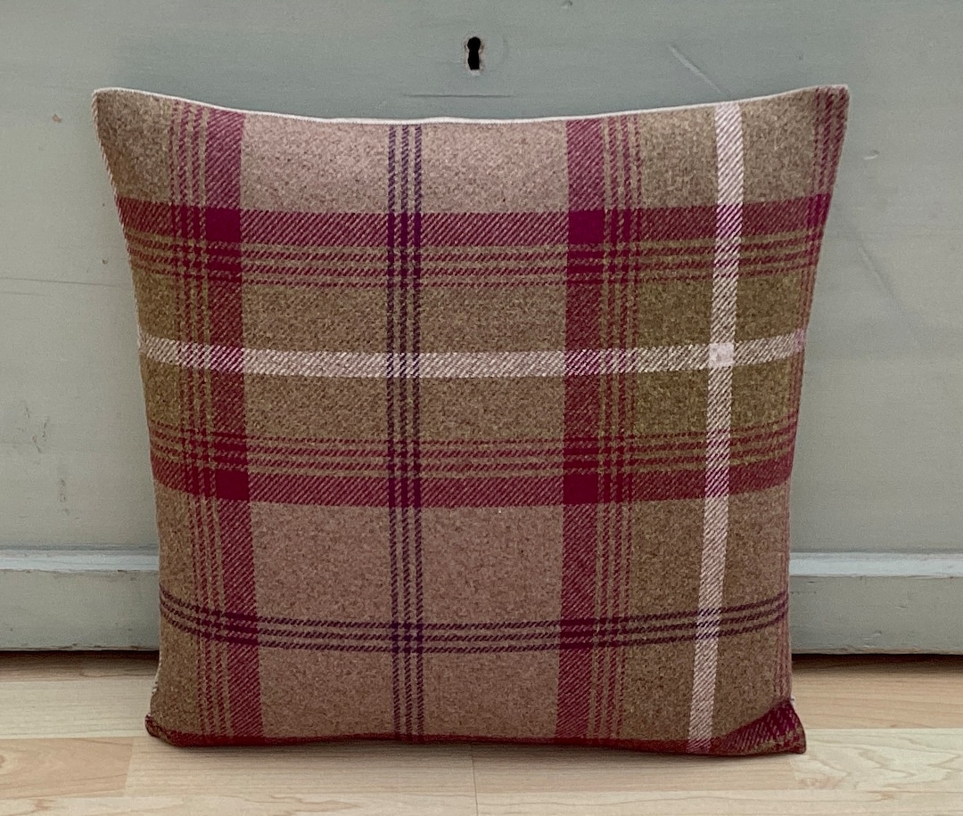 Balmoral Heather Beige Moss Green Cosy Wool Effect Tartan Plaid