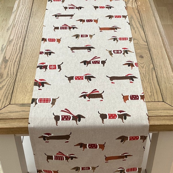 Dachshund Quilted Table Runner GFTOMA242 main image 0