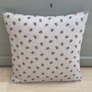 Mini–Bumble bees Beige black home accessories Country linen throw cushion cover/sham Pillowcase