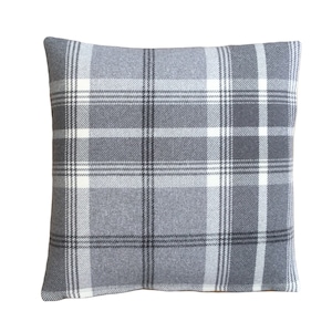 Balmoral Dove szary kość słoniowa przytulny wełniany efekt krata tartan tweed check akcesoria domowe poszewka na poduszkę/poszewka na poduszkę