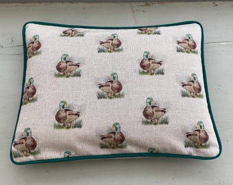 Handmade Mallard Duck game birds Country Linen Cushion Cover: Green Piped Pillow Sham