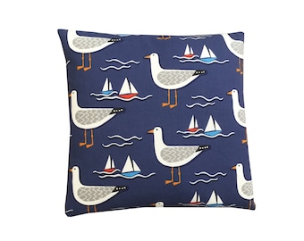 Möwe - Maritimes Kissenbezug: Handgefertigtes Kissen