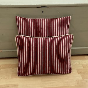 Fodera per cuscino/federa in lino country, a righe, in rosso bordeaux, con bordino in vino, accessori per la casa