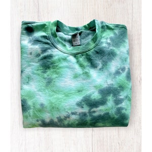 MARBLE sweatshirt | tie dye crewneck | tie dye crewneck sweatshirt | green tie dye | marble tshirt | green tie dye tshirt | custom tie dye