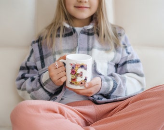 personalized mug personalized mug with letter E coffee mug gift gift idea
