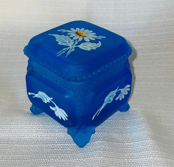 Westmoreland Satin Blue Glass Trinket Box handpai… - image 1