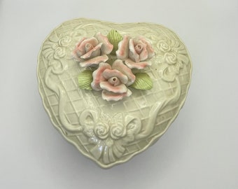 Porcelain  Capodimonte Heart Trinket Dish - *Vintage*