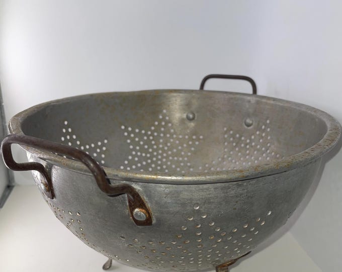 Star Metal Collander - Vintage - Etsy