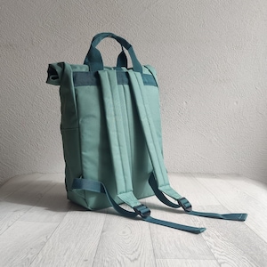 Rolltop Rucksack personalisiert 100 % recyceltes Polyester Bild 3