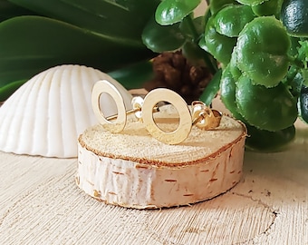 Circle stud earrings, 14 carat gold hoop studs, minimalist circle earrings