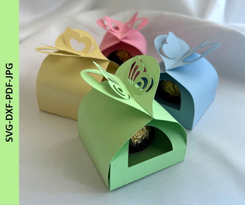 JZK Lot 50 Boîtes Cadeau Papillon Blanc Nacré 6×6×7 Cm – Dragées Mariage, Anniversaire, Baptême, Communion, Fête