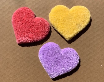 Tufted Mug Rug Heart