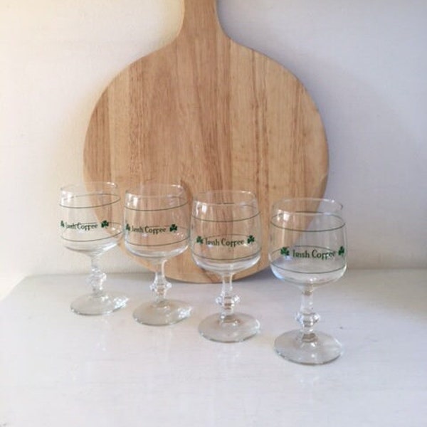 Set van 4 Irish Coffee glazen, met maatverdeling en afbeelding Shamrock, Whisky, Durabor