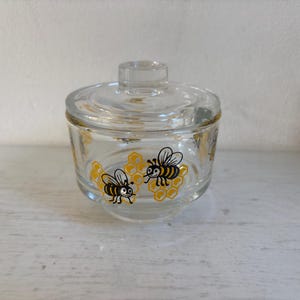 Glazen honing pot, Italy, decor honingraat met bijen