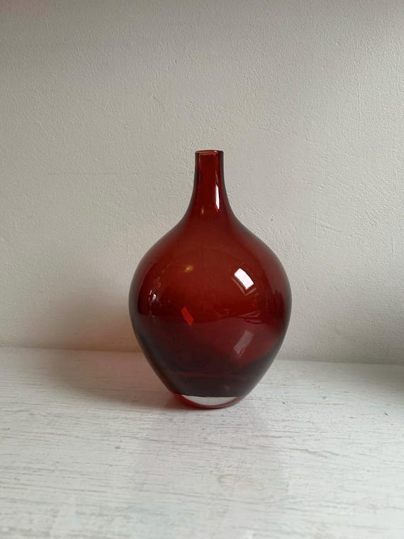 Johanna Jelinek　花瓶 IKEA サロンング花瓶、ヨハンナ・イェリネックデザイン、レッド - Etsy