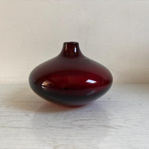 Ikea Salong vase design by Johanna Jelinek, red
