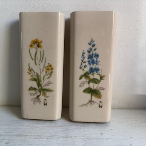 Radiator water bowl, humidifier, decorative flowers, wall vase, Il Coccio