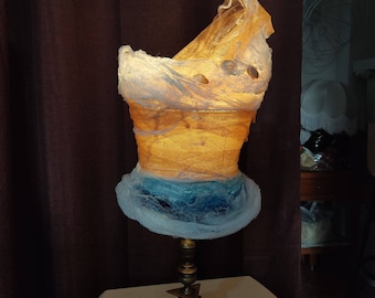 Bust sculpture, display lamp