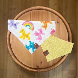 Barkin' Balloons Reversible Over-the-Collar Pet Bandana / Balloon Animal / Rainbow / Unicorn / Cartoon Animal