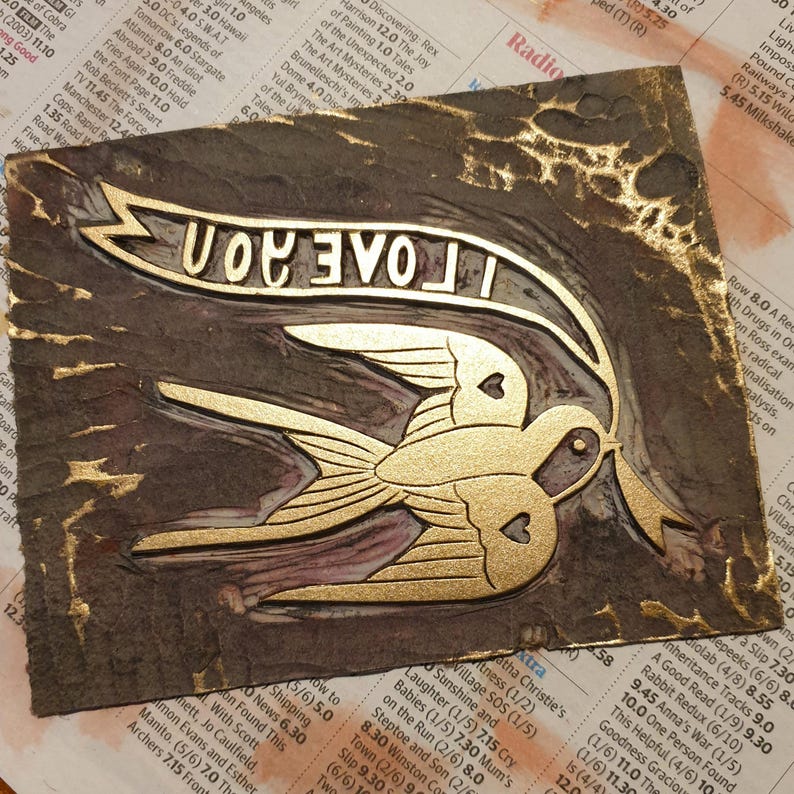 Love Bird Linocut Print | Love Themed | Bird Mini Print | Original Art | Stylized Bird | Tattoo Style | Cute 'Love You' Art | Giftable Art afbeelding 19