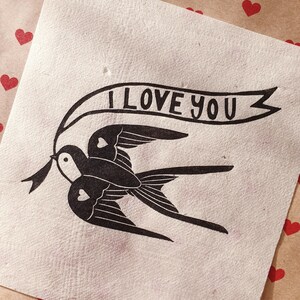 Love Bird Linocut Print | Love Themed | Bird Mini Print | Original Art | Stylized Bird | Tattoo Style | Cute 'Love You' Art | Giftable Art afbeelding 16