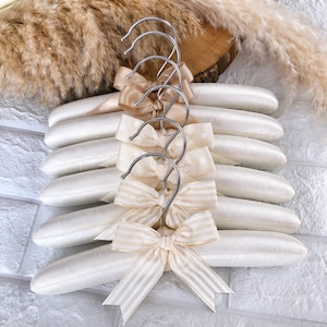 Cream Baby Clothes Hanger Set Decorated with Ribbon, Padded Hanger for Baby , Luxury Padded Hanger, Baby Girl Nursery, Heirloom Dress Hanger