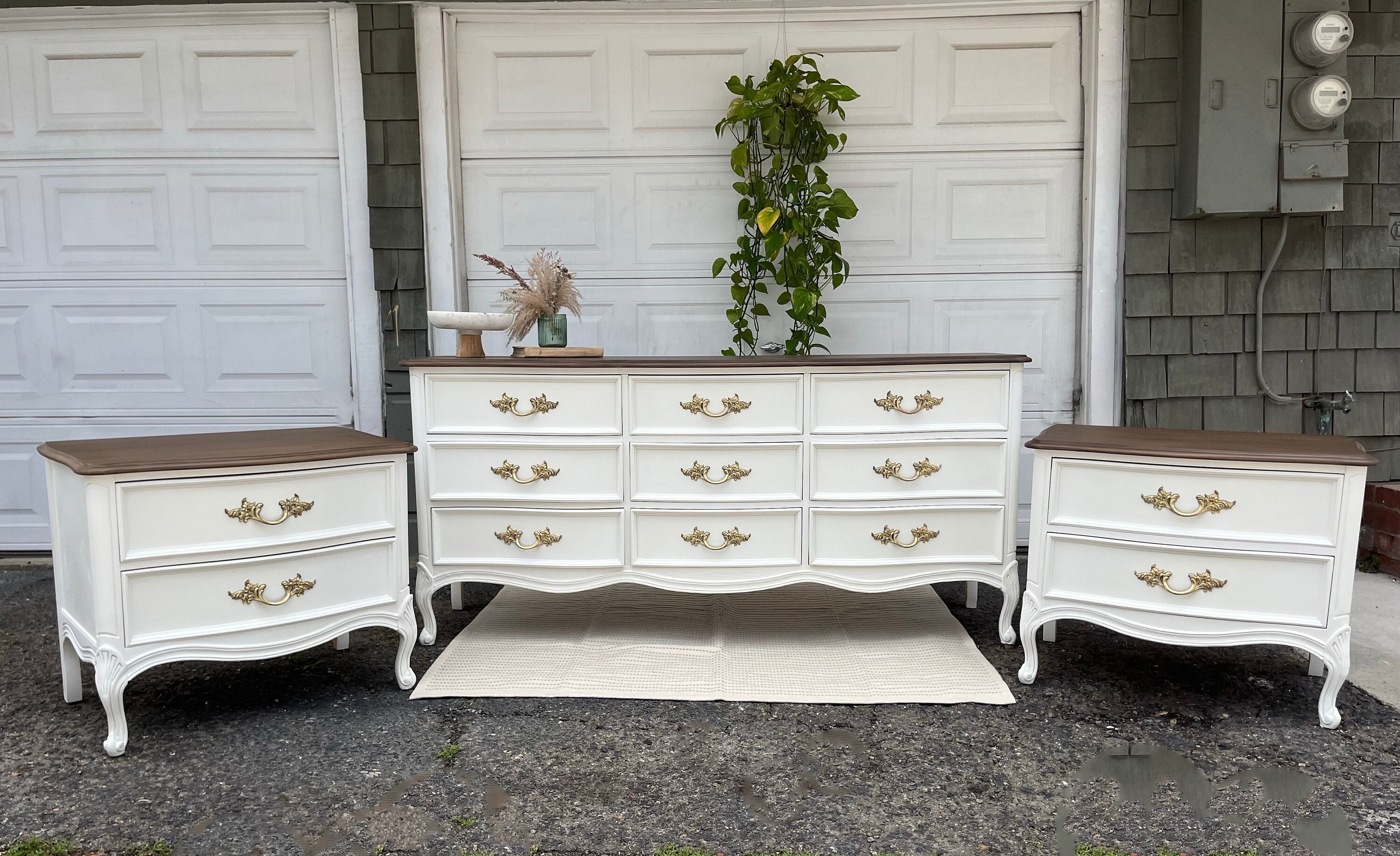 Sold**redesigned Vintage Dixie French Provincial Dresser and Two  Nightstands - Etsy, image size:3000x1835