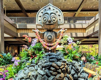 Disney's Polynesian Resort - Entrance - Tiki - Great Ceremonial House