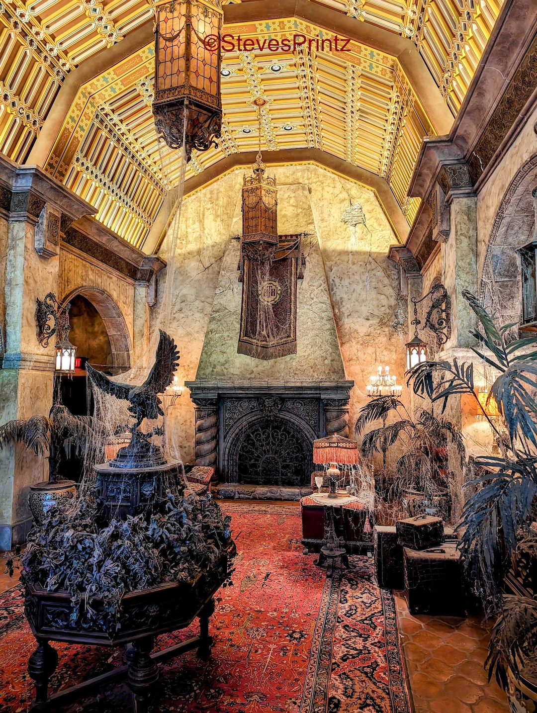 Tower of Terror - Lobby - Hollywood Tower Hotel - Twiglight Zone