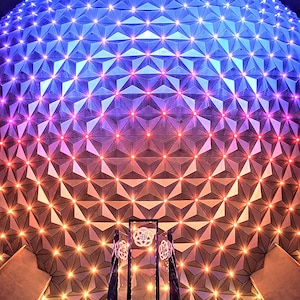 EPCOT Center - Spaceship Earth - Icon - Beacon of Magic