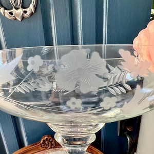 Vintage Etched Glass Coupe – Floral Champagne or Dessert Stemware, Elegant Vintage Barware