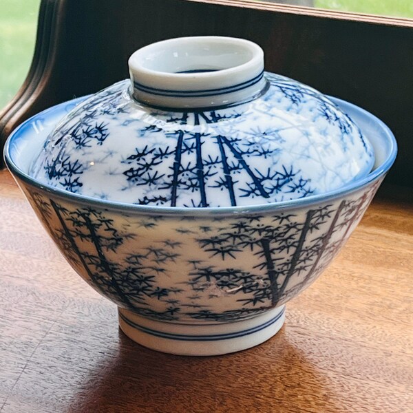 Vintage Japanese Blue and white Porcelain Rice Bowl with matching cover