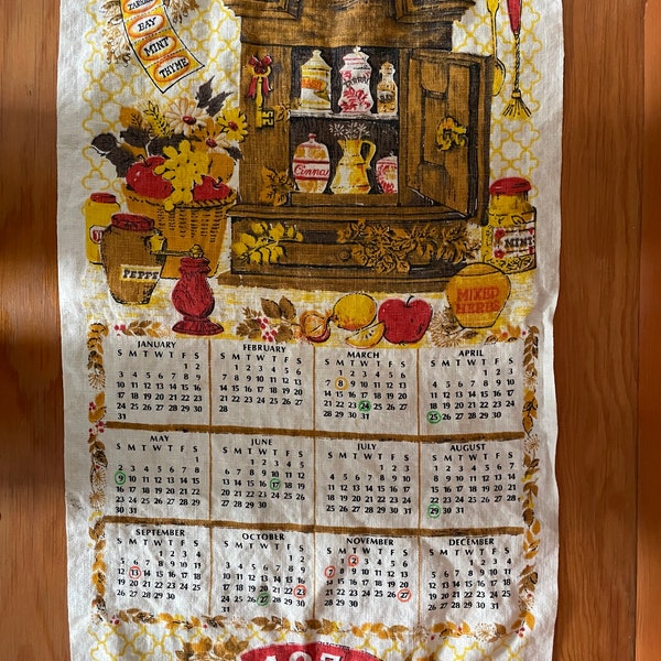 Vintage kitchen calendar towel 1971 with kitchen spices, flowers, fruits and herbs