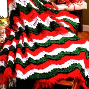 RETIREMENT SALE *** Vintage Crochet Pattern Booklet Rose Ripple Afghan and More Christmas Afghan Throw Blanket Bedspread 12 Page Booklet image 2