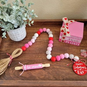 Valentine&#39;s Day Tiered Tray Decor Bundle, Tiered Tray Decor, Rustic Decor, Valentine&#39;s Decor, Beaded garland, Love, Home Decor, Be mine,Wood